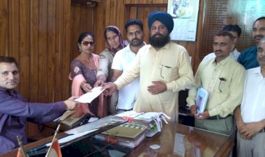 हरियाणा ने बिना पूर्व सुचना के अचानक ही हिमाचल में भुसा लाने पर जबरन रोक के मामले