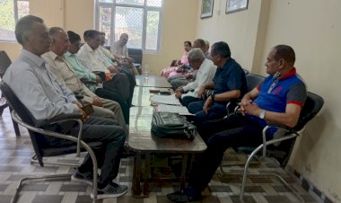 बहुत से पेंशनर्स दिवंगत हो चुके है सरकार हक देने में नाकाम रही