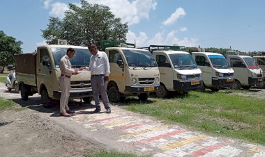 यमुना नदी मे अवैध रूप से कूड़ा डालने पर 80,000 जुर्माना