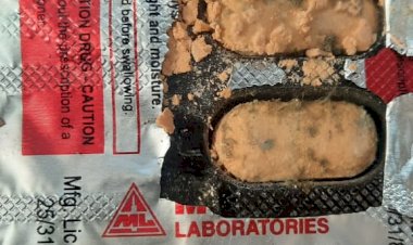 छात्रों को बांटी जा रही थी फंगस वाली एल्बेंडाजोल टैबलेट