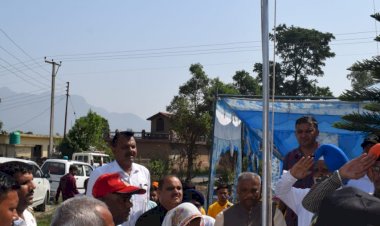 देश के लिए शहीद होना गौरव की बात- सुखराम चौधरी