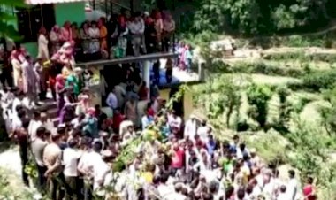 हिरदय विदारक : भुटली मानल के श्मशान घाट पर पहली बार एक साथ जली दो भाइयों की चिताएं , हर आंख हुई नम