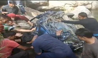 शिमला के नेरवा में 700 मीटर गहरी खाई में गिरी कार , एक की मौत