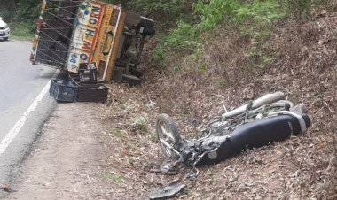 बिक्रम बाग सड़क मार्ग पर यूटिलिटी ने मोटरसाइकिल को मारी टक्कर दो घायल