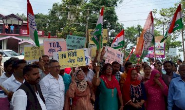 अग्निपथ योजना के विरोध में कांग्रेस ने निकाली रैली, डीसी की मार्फ़त राष्ट्रपति को भेजा ज्ञापन