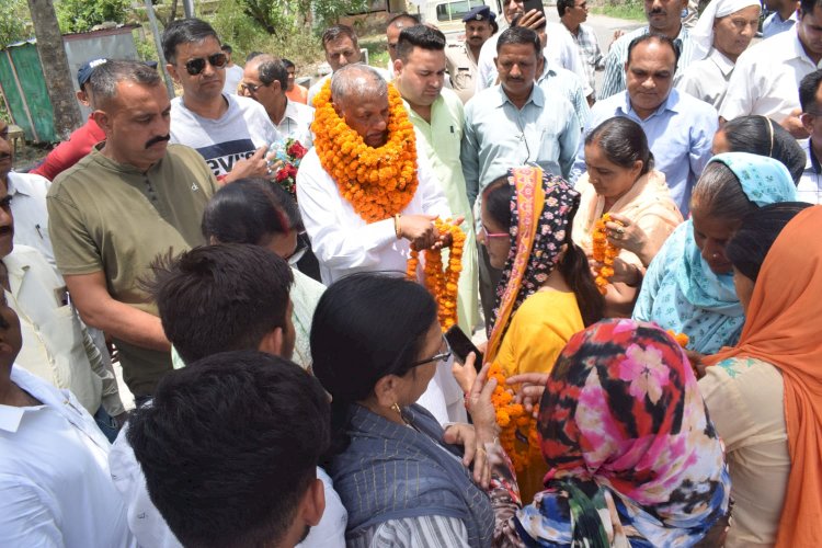 ऊर्जा मंत्री ने अंबोया, दिगाली में खेल मैदान व दिगाली में सामुदायिक भवन का किया शिलान्यास