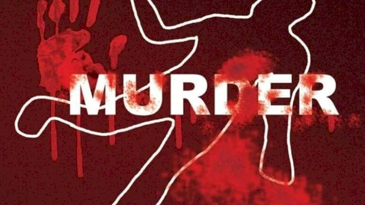 बीवी को गैर मर्द के साथ देख कर खौला खून , आशिक को गोली मार कर , खुद भी कर ली आत्महत्या