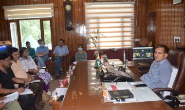 पेयजल योजनाओं एवं जल स्त्रोतों का क्लोरीनकरण करें जलशक्ति विभाग - उपायुक्त