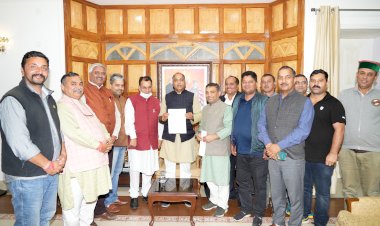 एसएमसी शिक्षकों के प्रतिनिधिमण्डल ने मुख्यमंत्री से भेंट की