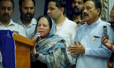 किरनेश जंग की पीठ थपथपा गई प्रदेश कांग्रेस अध्यक्ष प्रतिभा सिंह