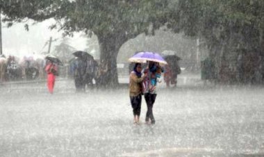 ब्यास नदी में आई बाढ़  कई गांव खतरे में, प्रशासन ने खाली करवाए मकान, फंसे लोगों को किया रेस्क्यू