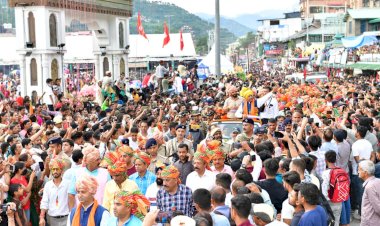 चम्बा के मिंजर महोत्सव का विधिवत समापन, मुख्यमंत्री ने शोभा यात्रा में भाग लिया