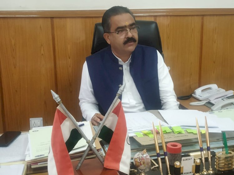 भवन एवं अन्य सन्निर्माण कामगार कल्याण बोर्ड द्वारा लाभार्थियों को 327 करोड़ रुपये के लाभ प्रदान