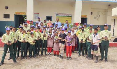 जमटा  विद्यालय  में पौधारोपण का आयोजन