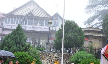 राज्यपाल ने 76वें स्वतंत्रता दिवस पर राजभवन में फहराया राष्ट्रीय ध्वज