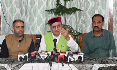 आम आदमी पार्टी झूठ की पार्टी है  पंजाब में कानून-व्यवस्था की स्थिति काफी खराब है  सुरेश भारद्वाज