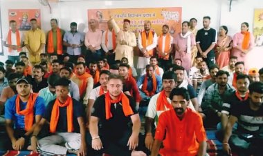 बलिदानियों के परिवारों  सम्मानित होगें  विहिप  आजादी का अमृत महोत्सव मनाया जाना निश्चित