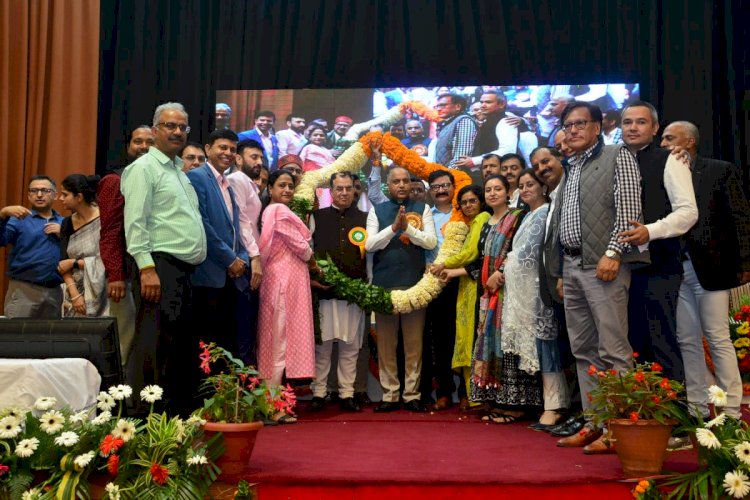 मुख्यमंत्री ने हिमाचल प्रदेश विश्वविद्यालय शिक्षक एवं महाविद्यालय शिक्षक संघ के अभिवादन समारोह की अध्यक्षता की प्रदेश सरकार ने संशोधित यूजीसी वेतनमान से विश्वविद्यालय एवं महाविद्यालयों के शिक्षकों को 337 करोड़ रुपये के लाभ किए सुनिश्चित: जय राम ठाकुर