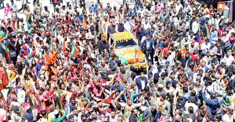 मुख्यमंत्री ने ठियोग विधानसभा क्षेत्र में 82 करोड़ रुपये की 19 विकासात्मक परियोजनाओं के लोकार्पण व शिलान्यास किए