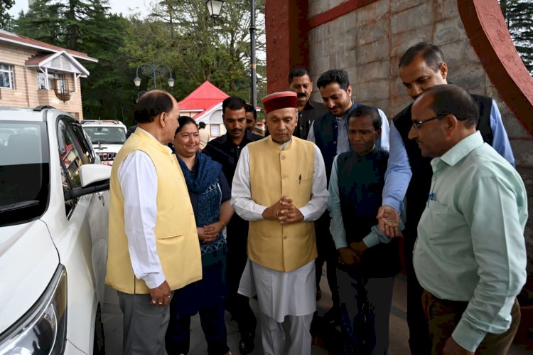 होटल पीटरहॉफ में भाजपा कोर कमेटी की बैठक शुरू