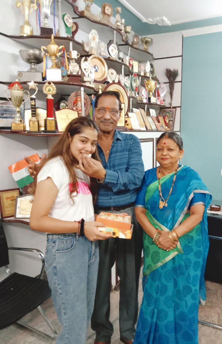 अब मैरिट में एवीएन स्कूल की आस्था को मिला नौवां स्थान