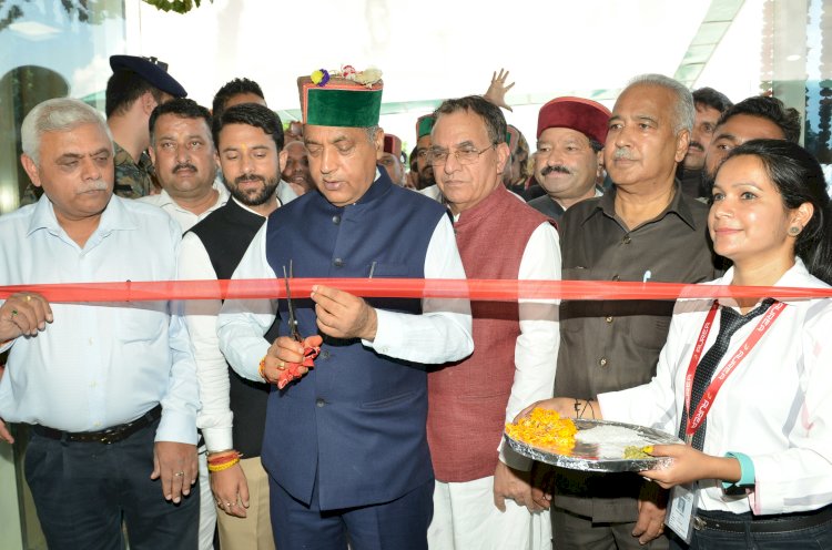 मुख्यमंत्री ने रामपुर में 3.40 करोड़ रुपये से निर्मित हेलीपोर्ट का लोकार्पण किया