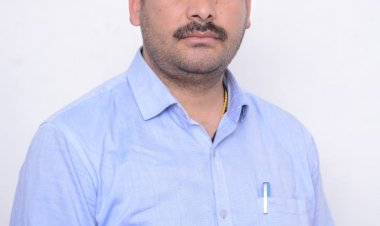 कांग्रेस में होने जा रहे गृहयुद्ध का ट्रेलर है इसके दो राजकुमारों की लड़ाईः अमित ठाकुर