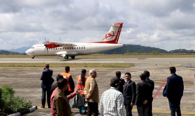 मुख्यमंत्री ने किया शिमला-दिल्ली-शिमला हवाई सेवा का पुनरारंभ एलायंस एयर के एटीआर-42-600 विमान से ज्यादा यात्री कर सकेंगे आवाजाही