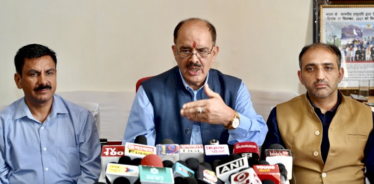 दिल्ली में अरविंद केजरीवाल के शराब घोटाले पर स्टिंग : भाजपा • अरविंद केजरीवाल और मनीष सादिया ने आबकारी नीति से लूटा दिल्ली