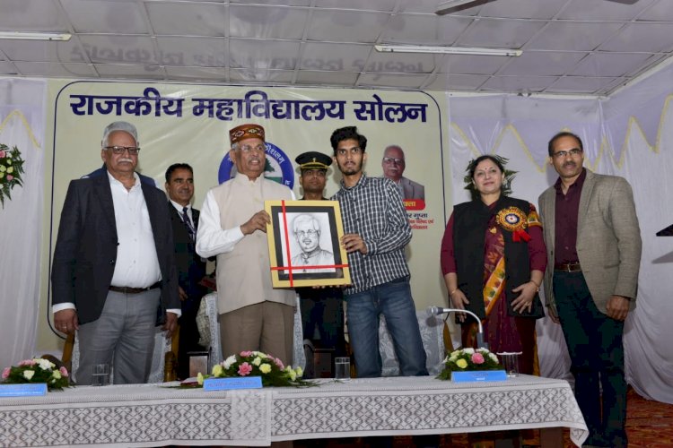 राज्यपाल ने राष्ट्रीय शिक्षा नीति-2020 पर छात्र संवाद कार्यक्रम की अध्यक्षता की