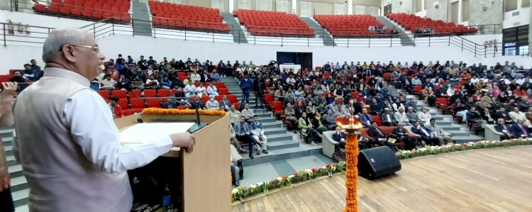 राज्यपाल ने एकीकृत चिकित्सा शिक्षा पद्धति पर बल दिया