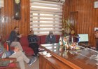 कोरोना की संभावित चौथी लहर के दृष्टिगत उपायुक्त ने स्वास्थ्य अधिकारियों के साथ की समीक्षा बैठक‘ सिरमौर जिला में कोरोना के उपचार के लिए 666 बैड तैयार रहेंगे-उपायुक्त