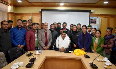 निवर्तमान उपायुक्त आबिद हुसैन सादिक के सम्मान में आयोजित किया विदाई समारोह