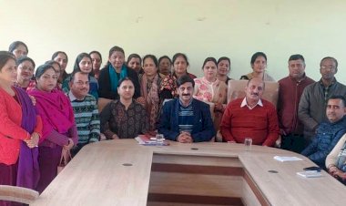 उपभोक्ताओं को बिजली के अनाधिकृत प्रयोग और चोरी करने पर सजाओं के  प्रावधान बारे जागरूक किया