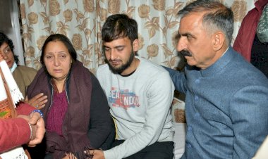 सीएम सुक्खू की जन आभार रैली में ड्यूटी पर तैनात IPS एसआर राणा की हार्ट अटैक से मौत