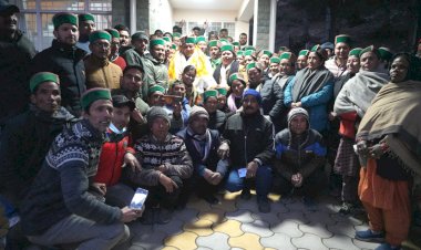 सरकारी कर्मचारियों ने ओपीएस लागू करने पर जगत सिंह नेगी के माध्यम से सरकार का किया धन्यवाद