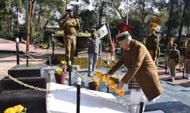 कांगड़ा जिले में बासंती रंगों में खिला गणतंत्र कृषि मंत्री ने पुलिस मैदान धर्मशाला में फहराया राष्ट्रीय ध्वज