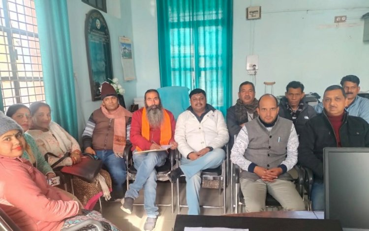 जिला अध्यक्ष गैर शिक्षक कर्मचारी महासंघ जिला सिरमौर की चुनावों की अधिसूचना जारी वार्षिक चुनाव 25-1- 2023 तथा 5 फरवरी 2023 से पूर्व संपन्न करवाए जाने हैं