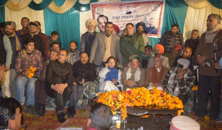 उद्योग मंत्री हर्षवर्धन चौहान का पांवटा साहिब में हुआ भव्य स्वागत कांग्रेस पार्टी के घोषणा-पत्र को चरणबद्ध ढंग से पूरा करेंगे-हर्षवर्धन चौहान