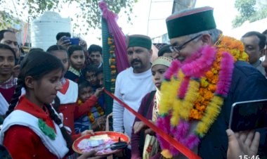 राजकीय जमा दो स्कु ल जंगलाभूड़ में आयोजित वार्षिक पुरस्कार वितरण समारोह में मेधावी हुए सम्मानित , विधायक ने की शिरकत