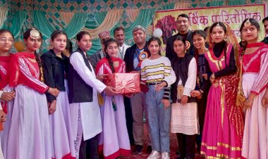 राजकीय वरिष्ठ माध्यमिक विद्यालय चनेड और करियां में वार्षिक पारितोषिक वितरण समारोह आयोजित