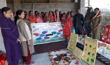 ग्राम पंचायत री और थाना धबडिय़ाणा में अधिकारियों ने कई विषयों पर की चर्चा