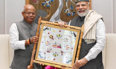 राज्यपाल ने प्रधानमंत्री से भेंट की