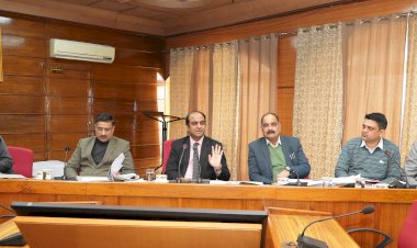 शिक्षा का अधिकार अधिनियम के प्रावधानों पर चर्चा के लिए बैठक आयोजित