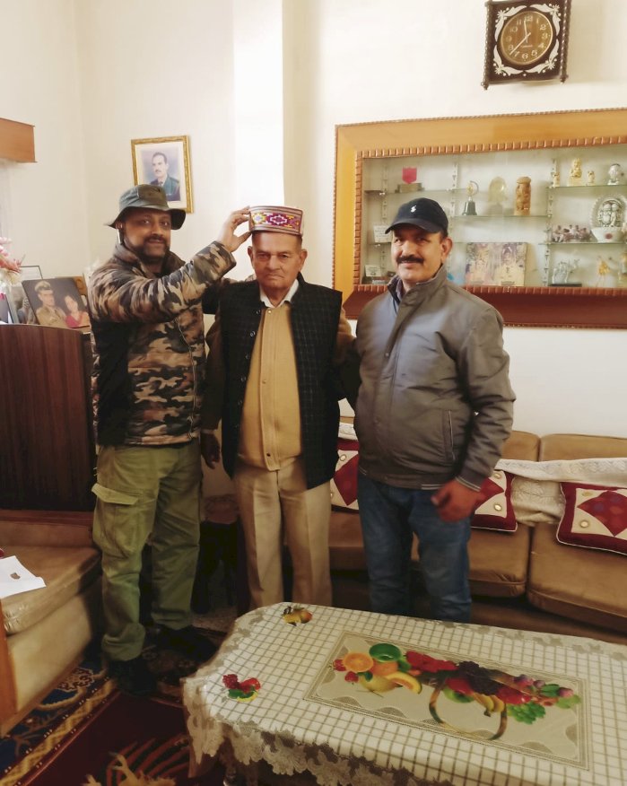 अनसंग हीरो  कैप्टन    के.एस. पुंडीर आजादी के अमृत मोहत्सव कार्यक्रम के तहत हुए सम्मानित