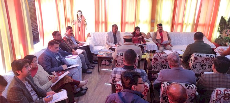 विधायक इंद्र दत्त लखनपाल और डीसी ने की चैत्र मेले की तैयारियों की समीक्षा अधिकारियों को दिए निर्देश, 12 मार्च से आरंभ होंगे बाबा बालक नाथ के मेले