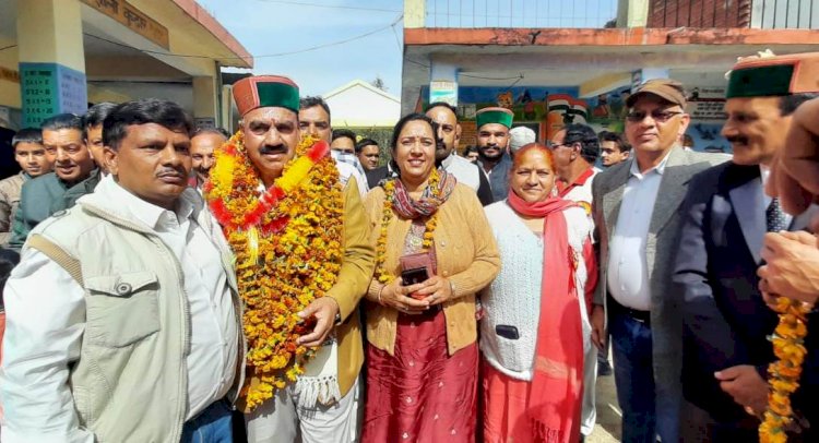 सरकारी स्कूलों में बच्चों की संख्या बढ़ाने के लिए कार्य करें एसएमसी : इंद्र दत्त लखनपाल