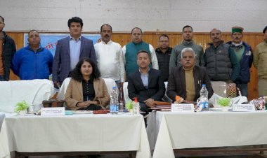 राज्यपाल ने प्राकृतिक खेती को बढ़ावा देने में नवोन्मेषी प्रयासों की सराहना की