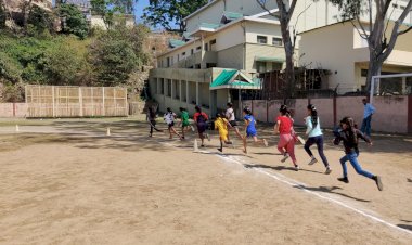 नाहन में आयोजित हुईं लड़के और लड़कियों की दौड़ प्रतियोगिताएं