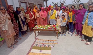 जब आहार हो रंगीन, तो सेहत हो बेहतरीन....... भोजन में सभी पोषक तत्वों के समावेश पर आधारित प्रदर्शनियों का आयोजन